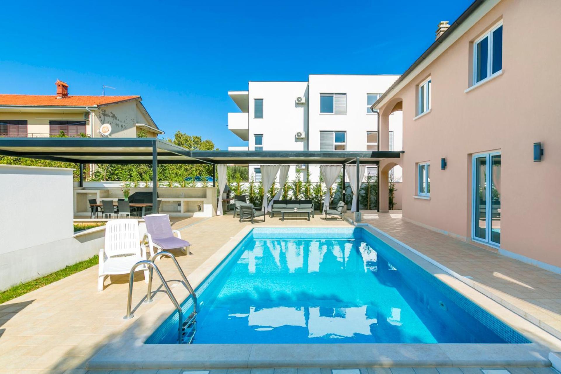 Villa Suzy ميدولين المظهر الخارجي الصورة